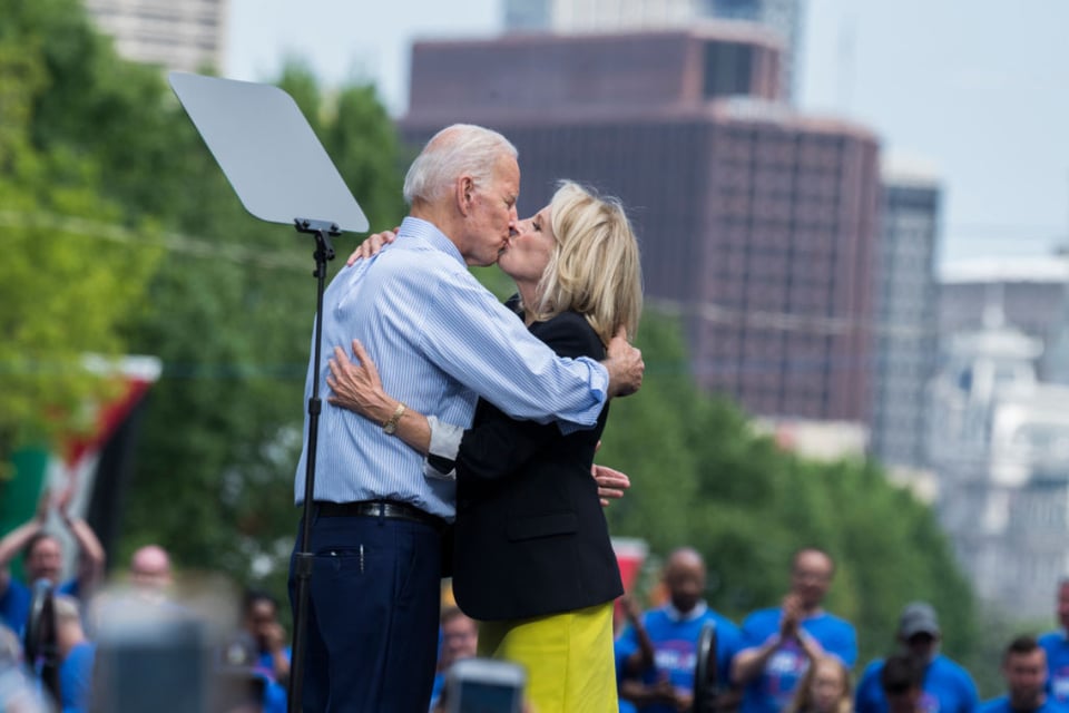 Jill Biden, la principal «protectora de Joe» en 43 años de matrimonio