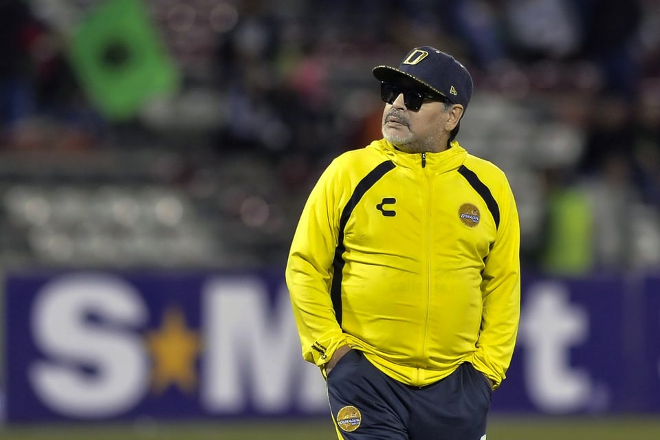 Muere Diego Armando Maradona a los 60 años (FOTO)