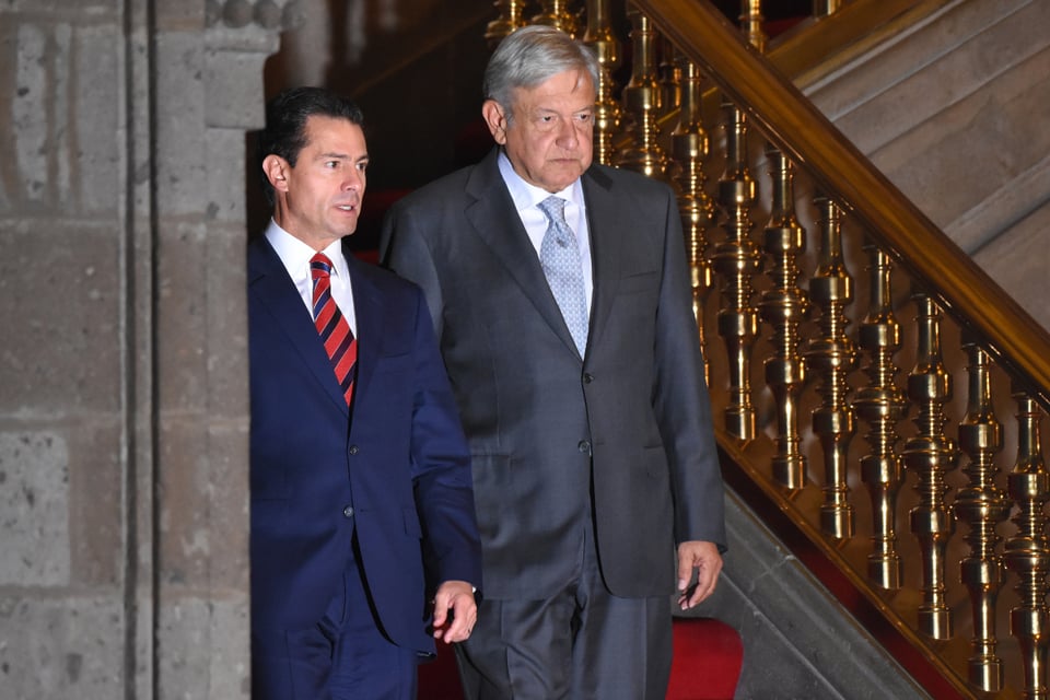 Enrique Peña Nieto reaparece en Twitter para enviar condolencias a AMLO