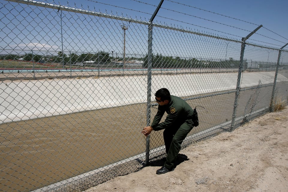 Muro de Trump podría amenazar el suministro de agua en El Paso