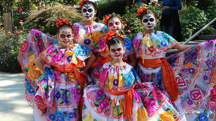 Alma Mexicana baila con devoción en Georgia las danzas folklóricas de México
