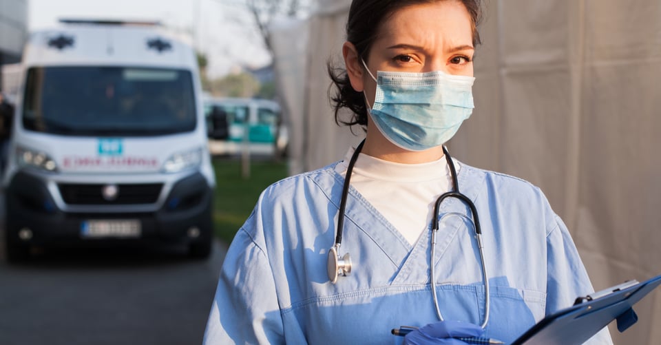 Crean bicicleta ambulancia para que médicos se muevan en emergencias featured image