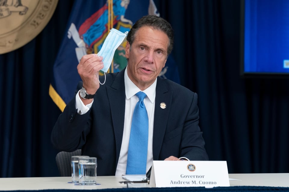 Nueva York: $50 de multa si no usas mascarilla en aeropuertos y estaciones featured image