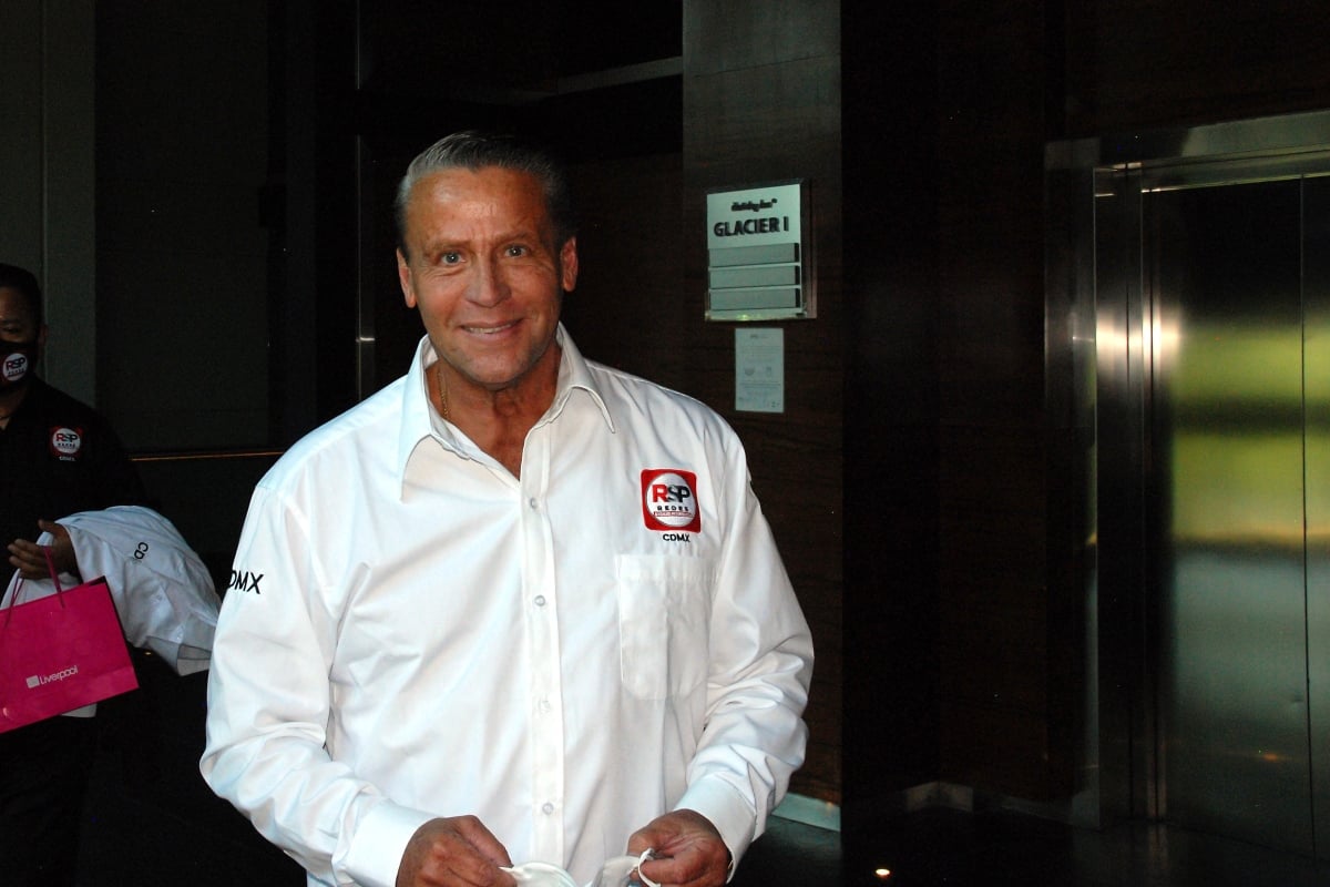 Sebastián Adame preocupado