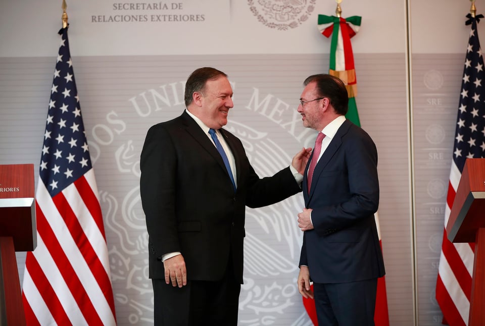 Pompeo habla con México sobre las caravanas de migrantes y busca soluciones