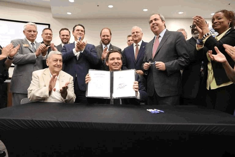 Ley SB 168: El nuevo terror de los indocumentados de Florida, ¿de qué se trata?
