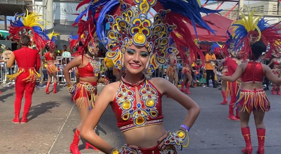 ¡ALEGRÍA PURA! Así se celebra una de las fiestas hispanas más populares del mundo