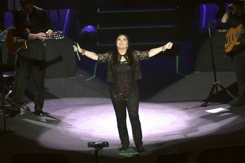 Ana Gabriel ‘explota’ contra gobierno de México y de Chile y advierte lo ‘impensable’ (VIDEO)