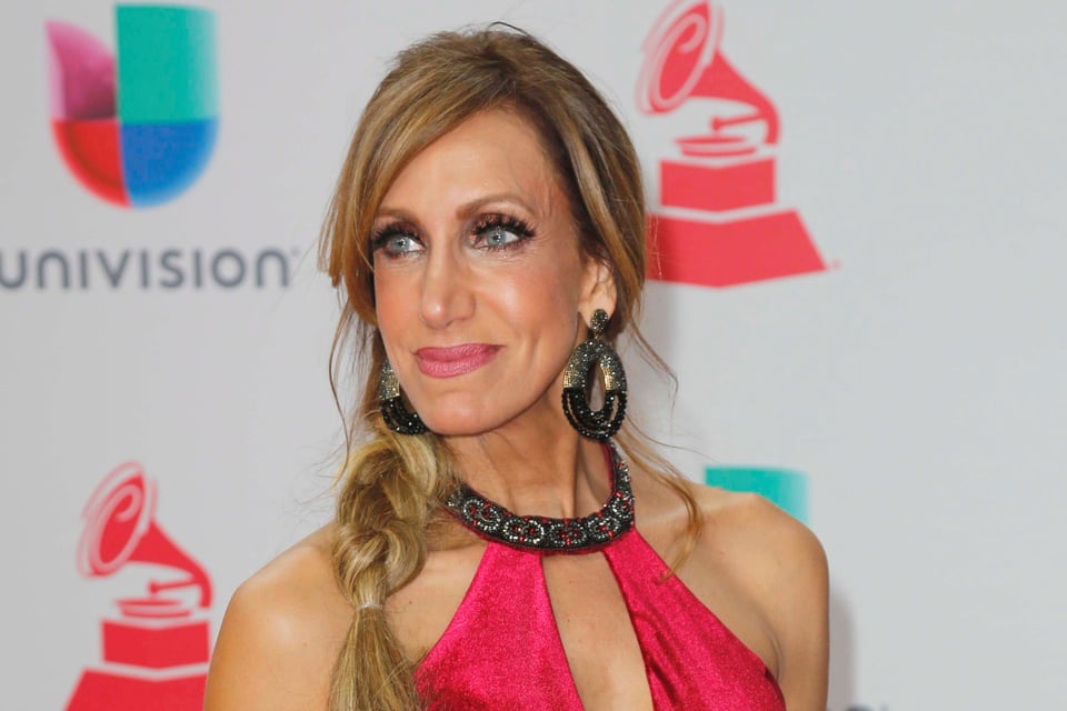Lili Estefan está de luto por la muerte del jefe de Estefan Enterprises