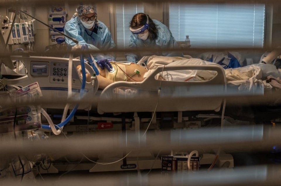 Cada 10 minutos muere 1 persona por COVID-19 en el condado de Los Ángeles featured image