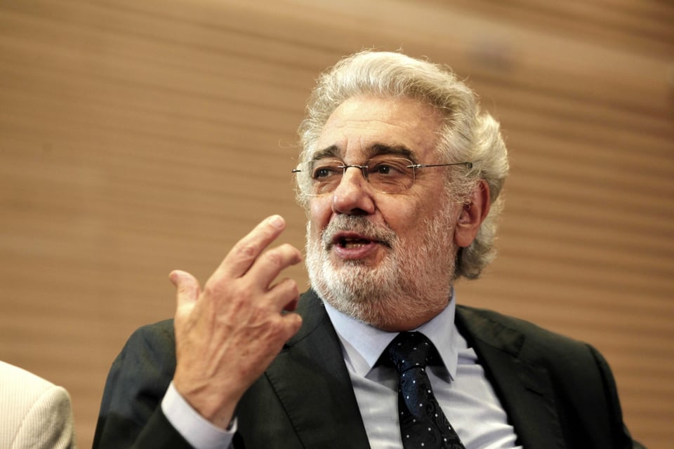 Plácido Domingo anuncia en redes sociales que tiene coronavirus y le advierten por su edad (FOTO)