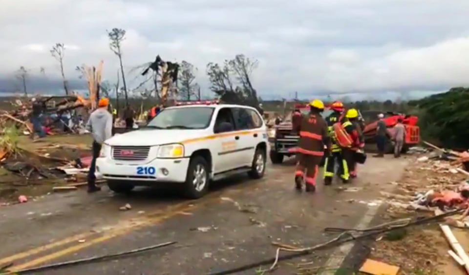 Asciende a 23 el número de muertos por tornado en Alabama featured image