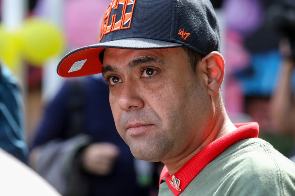 Regresa a Estados Unidos veterano hispano que había sido deportado a México