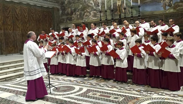 Famoso coro de la Capilla Sixtina investigado por delitos como lavado de dinero