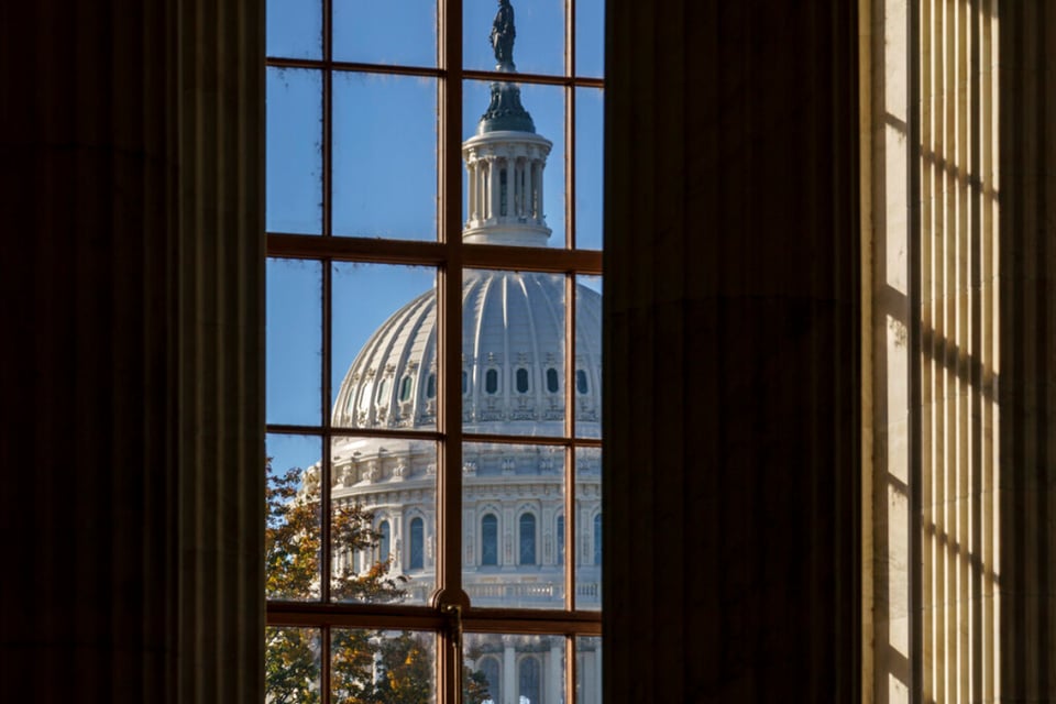 Congreso de Estados Unidos aprueba nueva ley para evitar cierre de gobierno