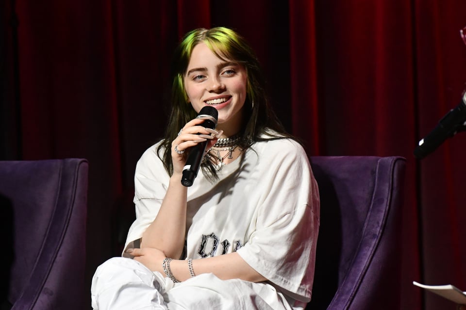 El tatuaje de Billie Eilish que mantendrá en secreto para siempre (VIDEO)