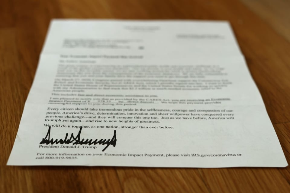 Trump aprobó cheques de $600 pero se debatirá aumentarlos a $2,000 featured image