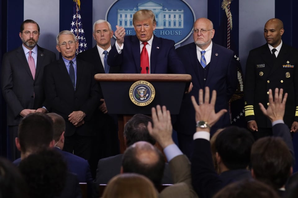 Coronavirus, peor que ataques a Pearl Harbor y 11-S: Trump (VIDEO)