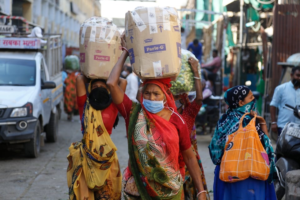 Misteriosa enfermedad ataca a cientos de habitantes de la India, ya hay un muerto (FOTO)