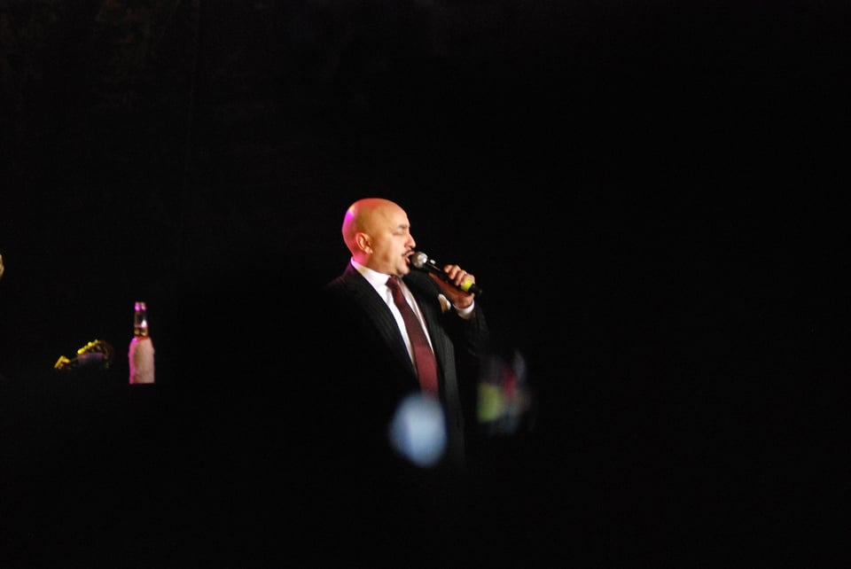 Lupillo Rivera arremete contra producción de Suelta la Sopa (VIDEO) featured image