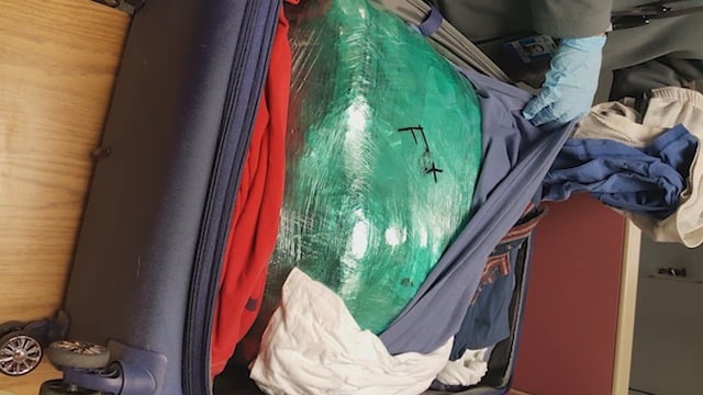 Hallan gigantesco cargamento de droga en aeropuerto de Atlanta