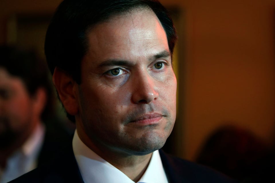 Marco Rubio: ¿Quién y por qué lo insultan en video viral?