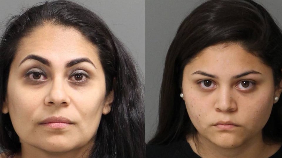 Policía arresta a madre e hija por tráfico de drogas
