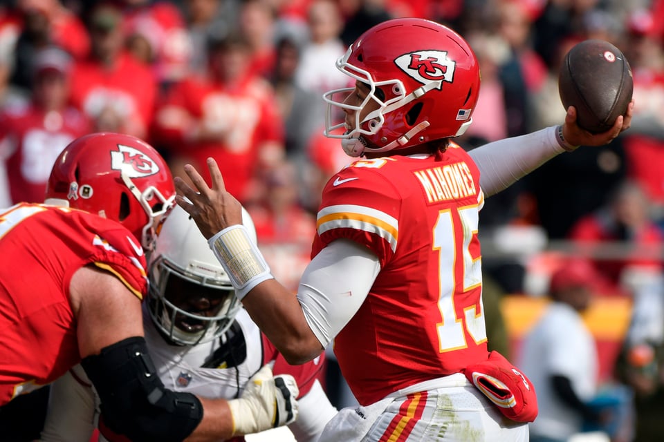 NFL Chargers vs Chiefs: choque de titanes de la AFC