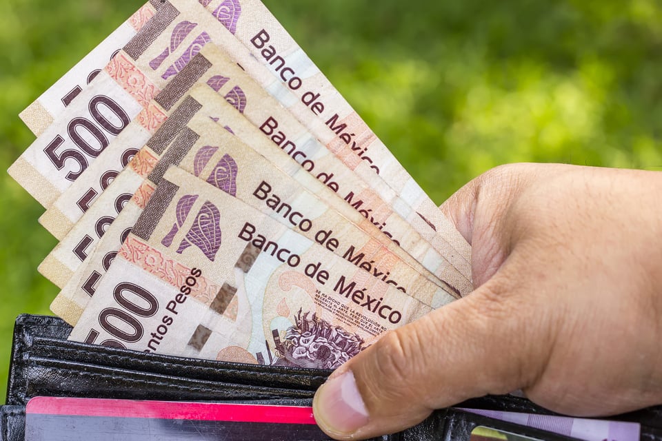 Peso mexicano 30 de septiembre se debilita por posible «guerra comercial»