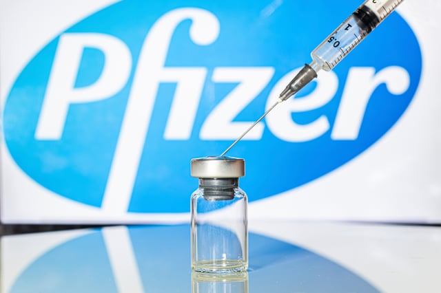 Estados Unidos prevé autorizar el uso de la vacuna de Pfizer en menores