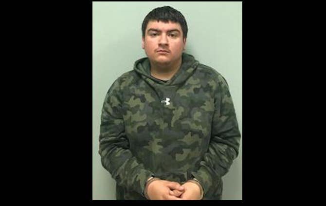 Texas: Hispano es acusado de abuso sexual a chica que conoció en Instagram