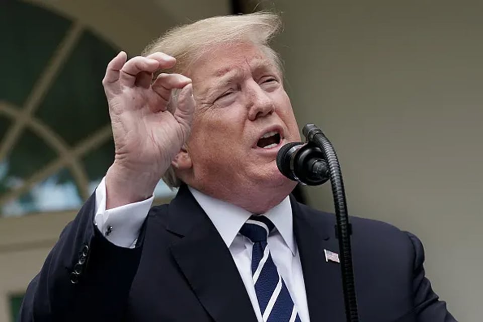 Trump se molesta y termina de forma abrupta reunión con demócratas featured image
