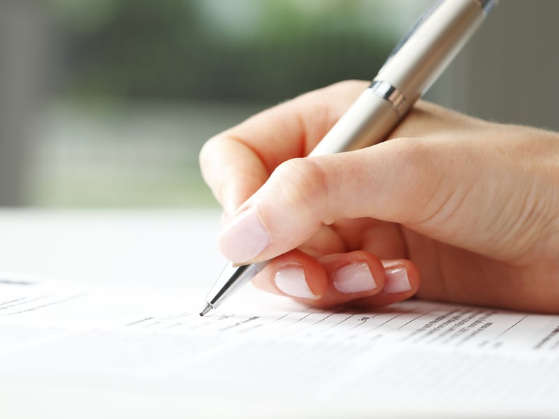 Formulario N-400: Cómo saber si puedes aplicar para la naturalización