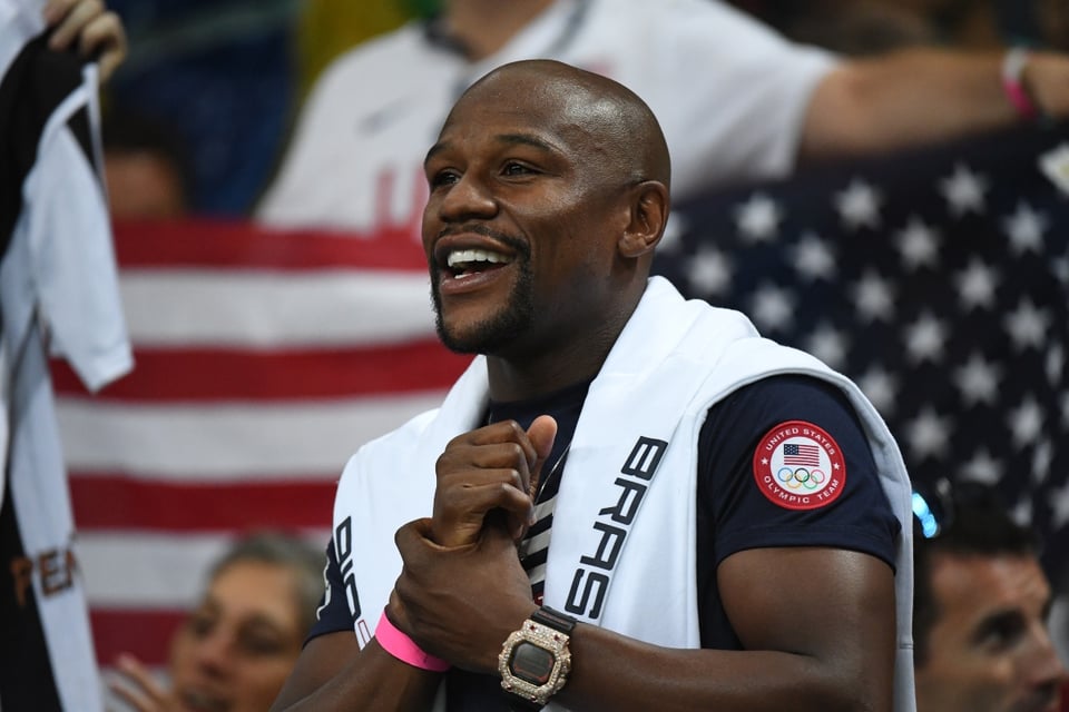 Floyd Mayweather Jr. se enfrentará al youtuber Logan Paul en una pelea de exhibición