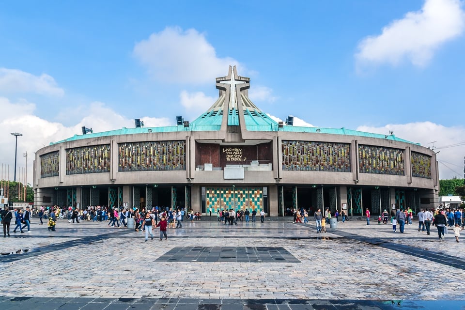 Por la pandemia de COVID-19 peregrinos visitan la Basílica de Guadalupe días antes featured image