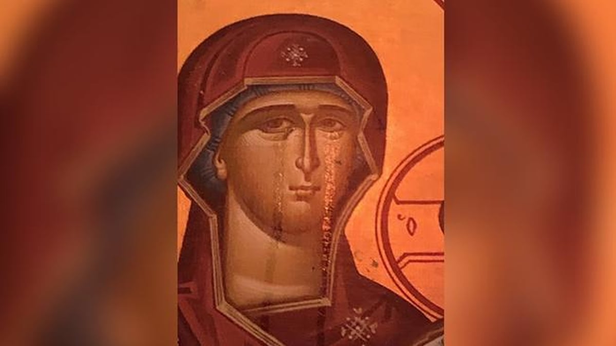 Virgen llora en iglesia de Belmont para evitar su cierre