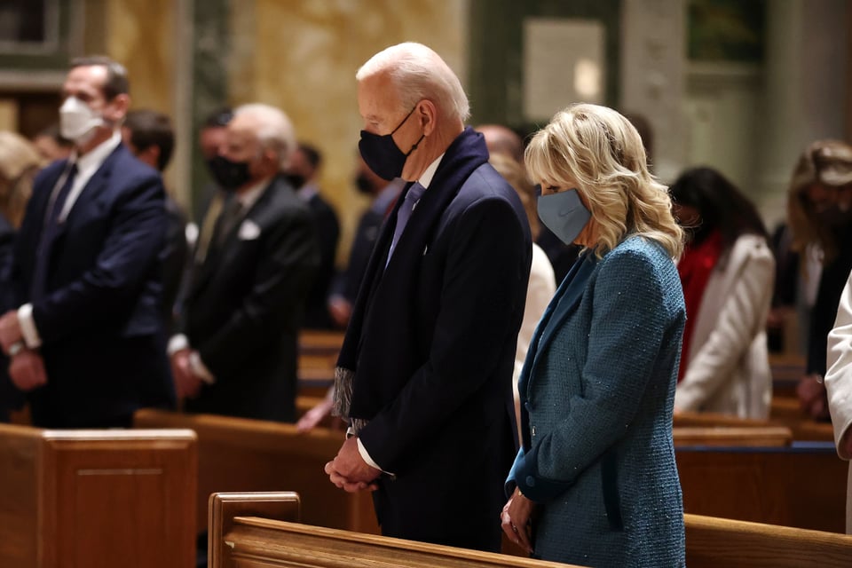 Biden dice que los Dreamers son estadounidenses y anuncia acción inmediata sobre DACA