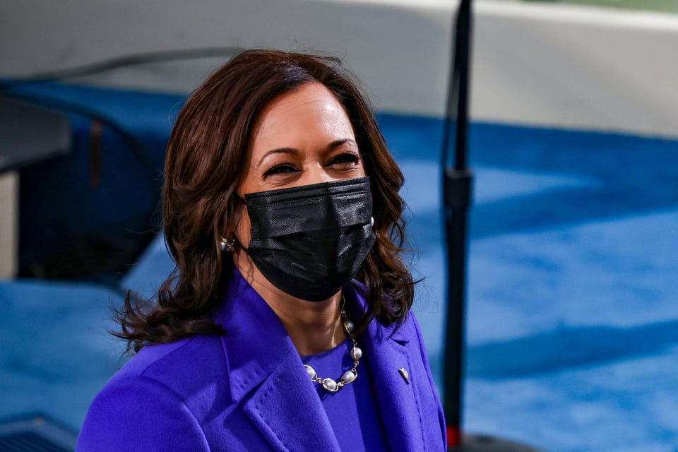 ¿Se cumple predicción de Kamala Harris de Los Simpsons? La vicepresidenta aparece vestida igual que en la serie featured image