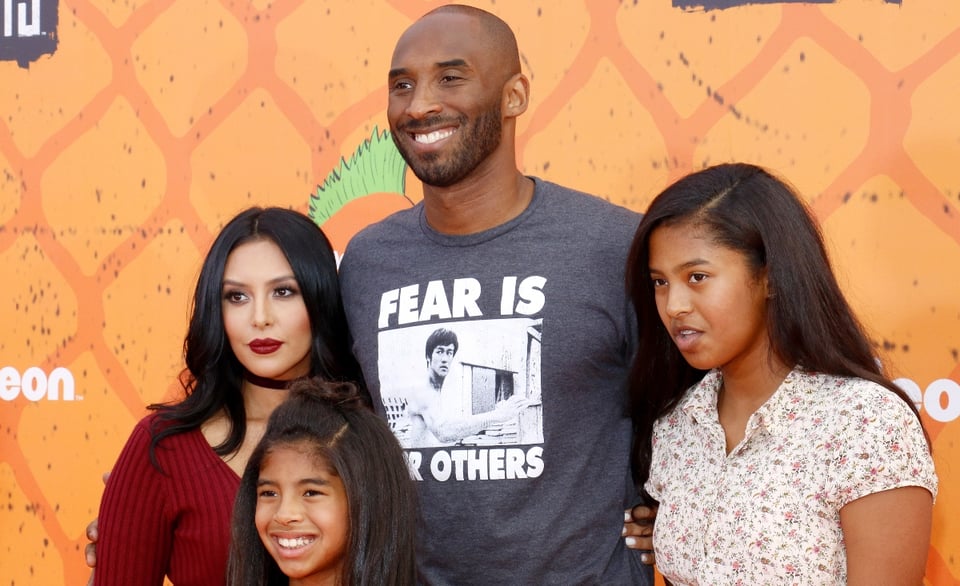 Vanessa, esposa de Kobe Bryant recibe carta de una amiga de su hija, Gianna (FOTOS) featured image
