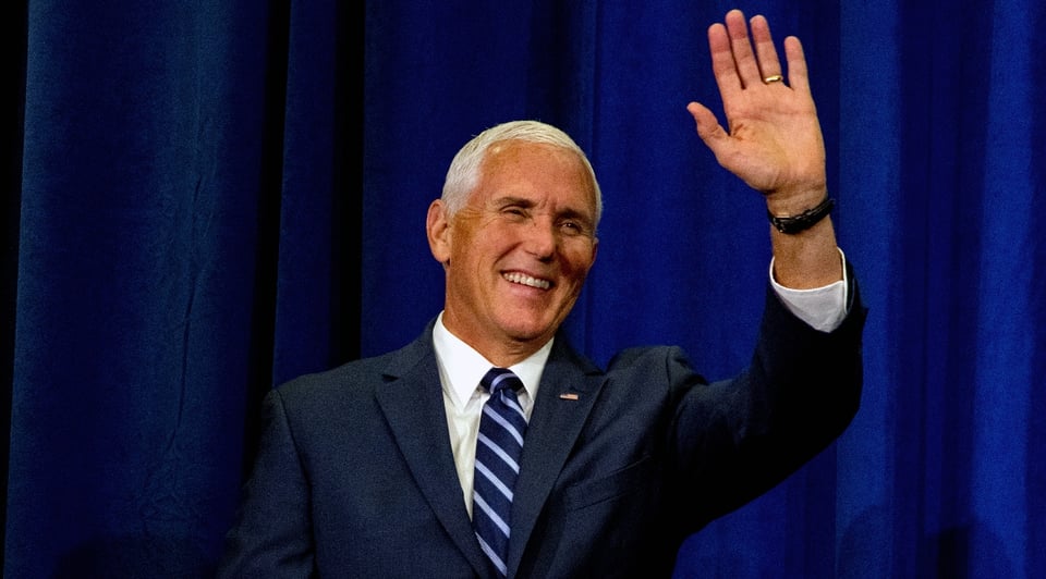 Exvicepresidente Mike Pence compra una mansión de casi 2 millones de dólares featured image