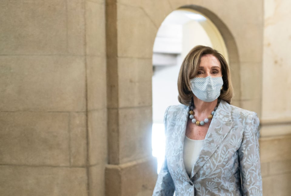 Nancy Pelosi es reelegida como presidenta de la Cámara