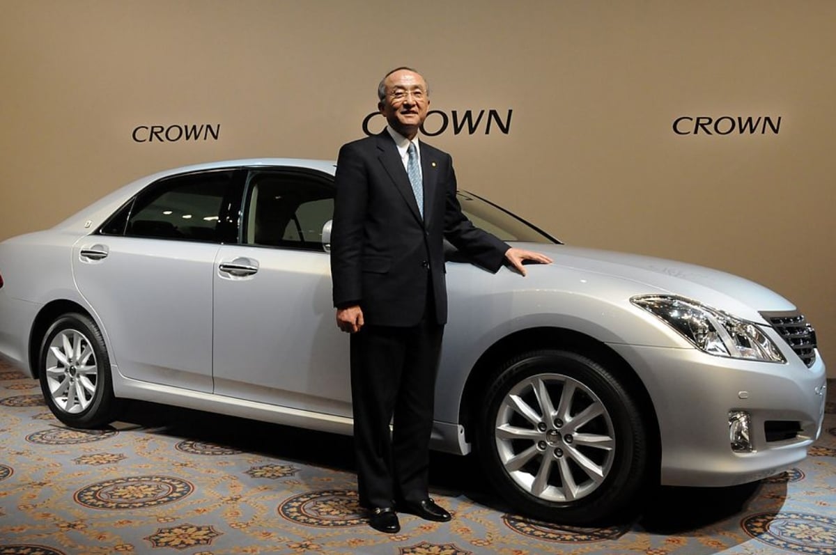 Toyota Crown podría encender motor al estilo SUV para el año 2022