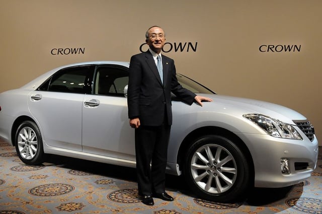 Toyota Crown podría encender motor al estilo SUV para el año 2022