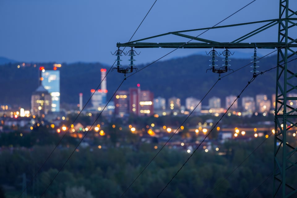 Tormenta de viento deja 500,000 personas sin electricidad en EEUU