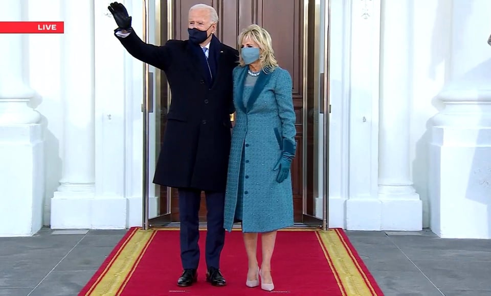 ¿Por qué Jill Biden vistió de azul en la inauguración de su esposo? (FOTOS)
