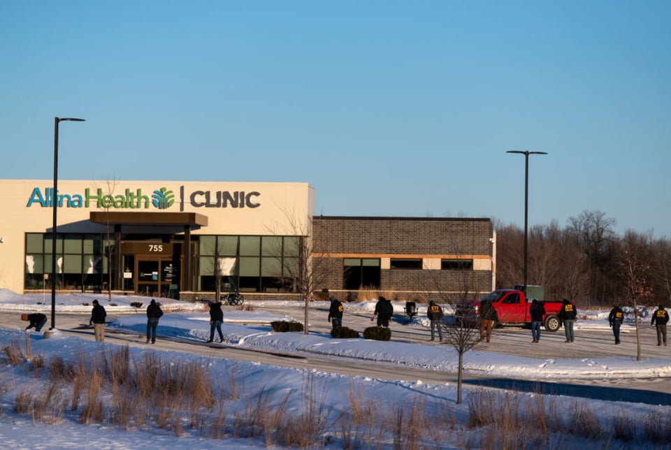 Confirman una muerte tras tiroteo en clínica de Allina Health en Minnesota
