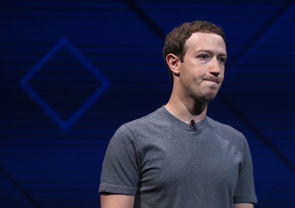 Facebook, Zuckerberg, Lista negra: Donald Trump,enemigos