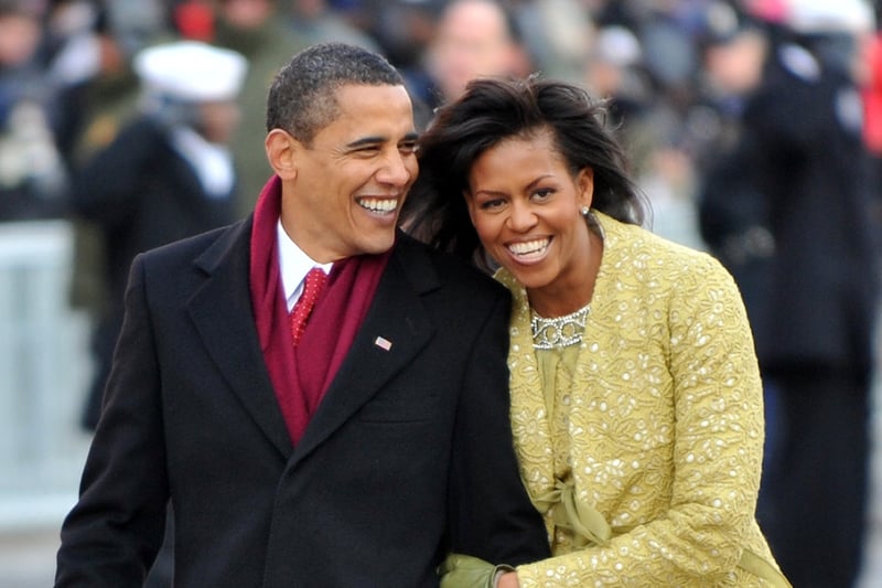 Mientras que Michelle y Barack Obama se dedican mensajes de amor por San Valentín, Melania hace lo mismo, pero no con Trump