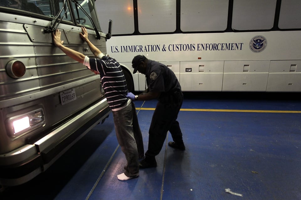 Pagarán $14 millones de indemnización a inmigrantes detenidos ilegalmente featured image