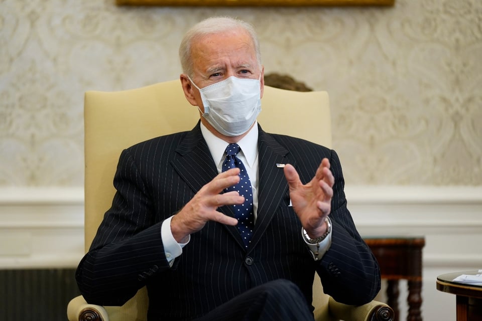 Joe Biden anticipa que vacuna contra coronavirus estará disponible para todos en julio